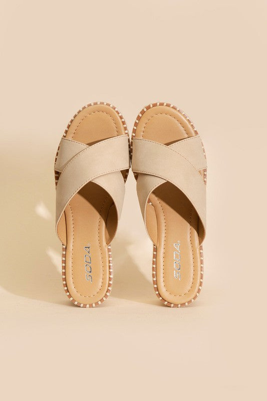 Perfect Day Raffia Platform slides